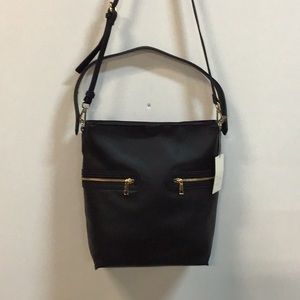 Zipper hobo handbag black